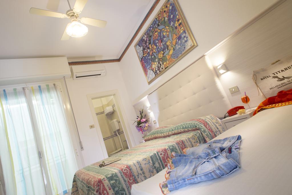 Hotel Titanus Bellaria-Igea Marina Exteriör bild